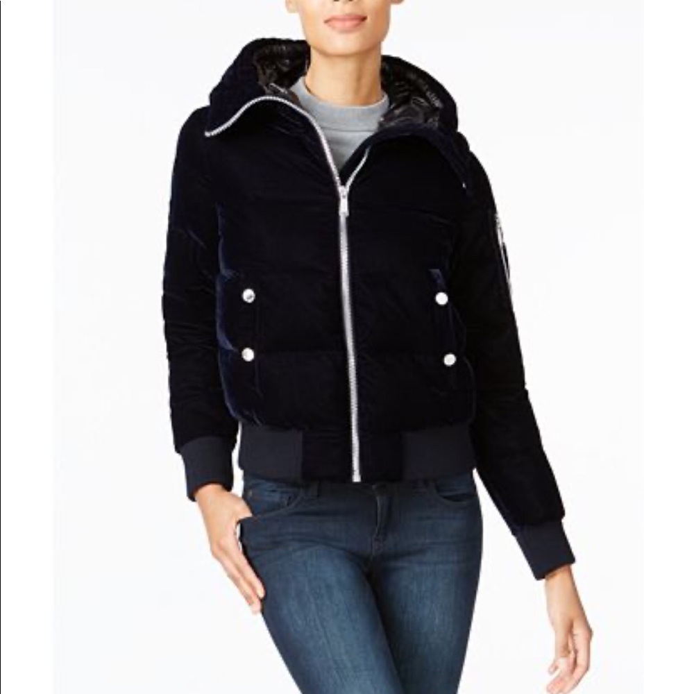 ⚡️SALE⚡️NWT BCBGeneration Blue velvet bomber coat
